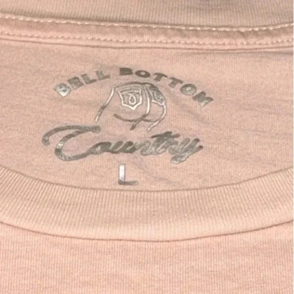 Lainey Wilson Official Merch Bell Bottom Country Short Sleeve Cotton Shirt - Picture 3 of 10